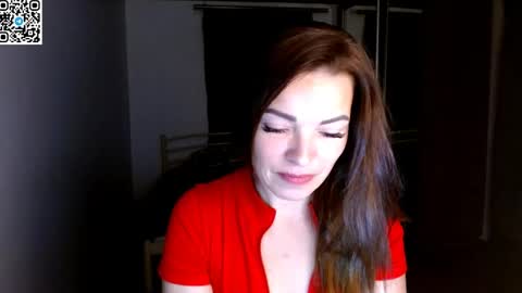 Snapshot of ivorymuse chatting on 04-13-26, 08:25 Lana online show from 04-13-26, 08:25