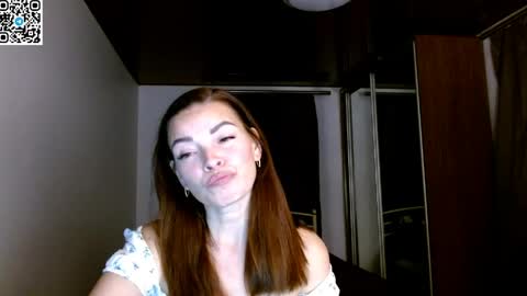 Snapshot of ivorymuse chatting on 04-18-26, 09:59 Lana online show from 04-18-26, 09:59