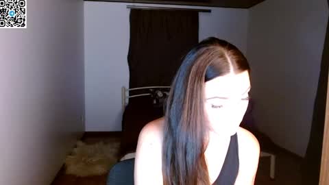 Snapshot of ivorymuse chatting on 05-07-26, 09:31 Lana online show from 05-07-26, 09:31