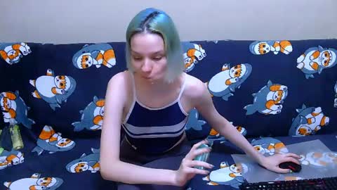 Snapshot of ivy__lester chatting on 06-29-26, 05:02 Ivy and Lester online show from 06-29-26, 05:02