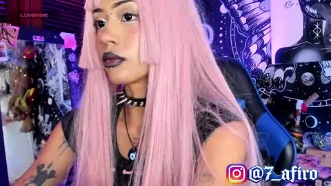 Snapshot of ivy_byte chatting on 05-05-26, 07:11 - online show from 05-05-26, 07:11