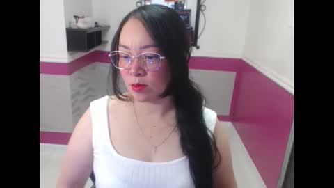 Ivy  online show from 02-04-26, 12:33