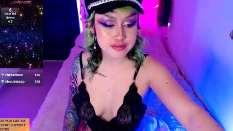Snapshot of ivy_rosse chatting on 01-11-25, 06:23 You can find more of me here online show from 01-11-25, 06:23