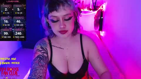 You can find more of me here  online show from 05-08-26, 09:42