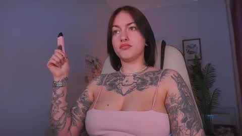 IVY - Follow me 3 online show from 02-25-25, 04:31