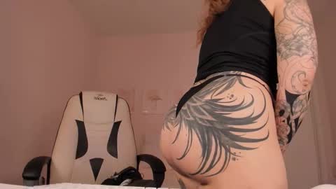 IVY - Follow me 3 online show from 09-14-25, 08:13