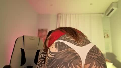 IVY - Follow me 3 online show from 09-20-25, 07:31