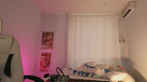 IVY - Follow me 3 online show from 10-07-25, 10:34