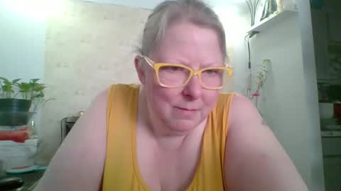 Snapshot of ivyjane3522 chatting on 05-23-26, 10:30 ivyjane3522 online show from 05-23-26, 10:30