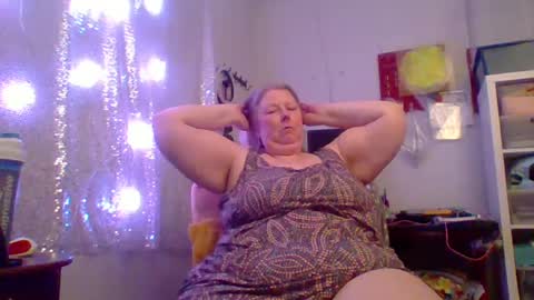 Snapshot of ivyjane3522 chatting on 06-29-26, 02:40 ivyjane3522 online show from 06-29-26, 02:40