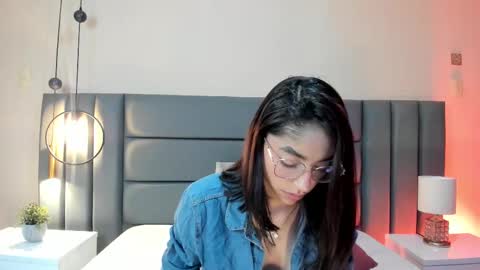 Snapshot of ivyjhonss chatting on 09-12-25, 11:43 IvyJhonss online show from 09-12-25, 11:43
