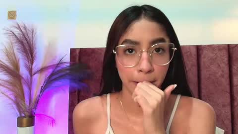 Snapshot of ivyjhonss chatting on 09-17-25, 11:45 IvyJhonss online show from 09-17-25, 11:45