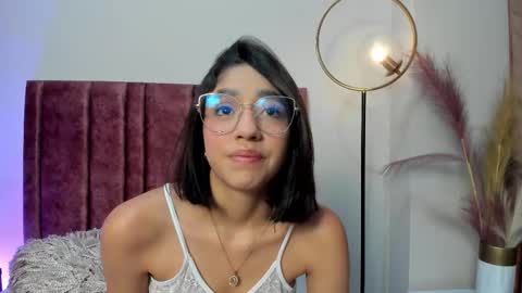 IvyJhonss online show from 01-10-26, 12:07