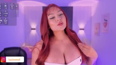 Snapshot of ivyjonesx chatting on 02-24-26, 12:19 Ivy online show from 02-24-26, 12:19