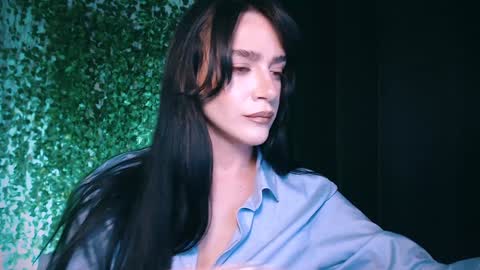 Miss Ivy online show from 02-05-25, 05:20