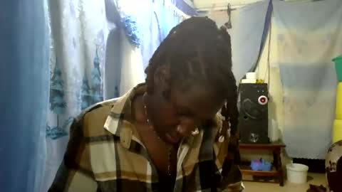 ivyk_ online show from 03-21-26, 06:33