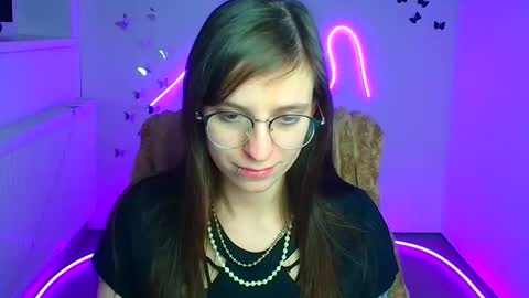 Ivy online show from 04-12-26, 07:02