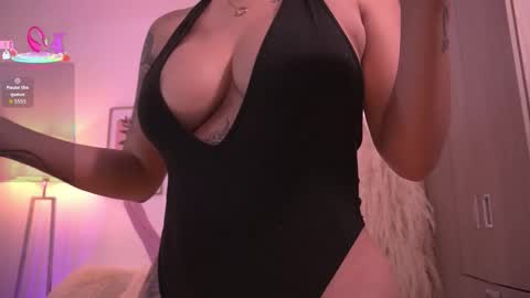 Annie online show from 10-23-25, 03:17