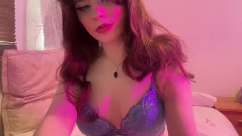 Snapshot of ivysbabyx chatting on 02-21-26, 12:28 maya ivy online show from 02-21-26, 12:28