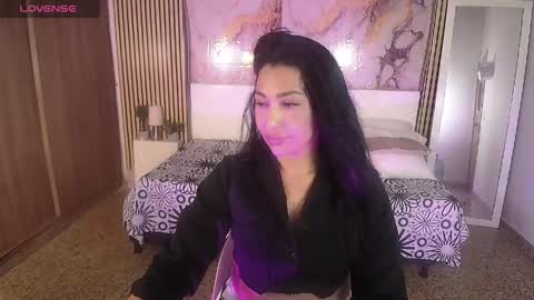 ivyshine7 online show from 05-01-26, 07:18