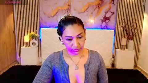 ivyshine7 online show from 06-22-26, 07:00