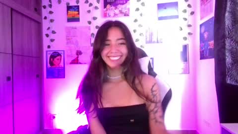 Snapshot of ivystone_ chatting on 04-13-26, 06:35 Ivy online show from 04-13-26, 06:35