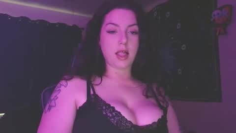 Snapshot of ivyy_sinss chatting on 04-03-26, 12:30 Amiee online show from 04-03-26, 12:30