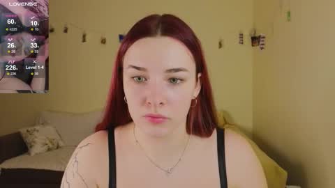 Snapshot of iwi_wi_wi chatting on 01-31-26, 07:11 Daisy online show from 01-31-26, 07:11