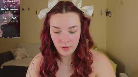 Snapshot of iwi_wi_wi chatting on 02-01-26, 07:45 Daisy online show from 02-01-26, 07:45