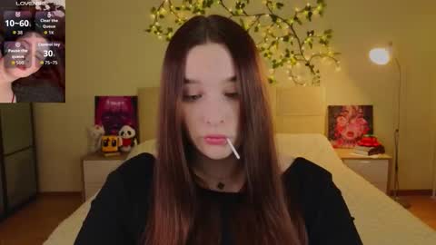 Snapshot of iwi_wi_wi chatting on 03-26-26, 02:50 Daisy online show from 03-26-26, 02:50