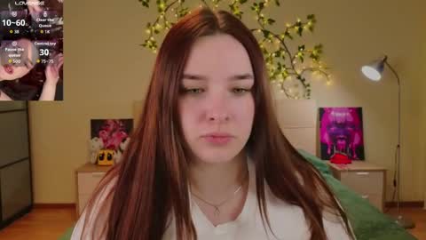 Snapshot of iwi_wi_wi chatting on 04-12-26, 09:20 Daisy online show from 04-12-26, 09:20