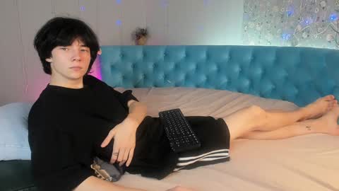Maxim online show from 12-05-24, 01:14