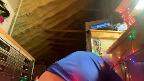 Snapshot of iwinnner chatting on 12-23-24, 03:18 That Guy online show from 12-23-24, 03:18