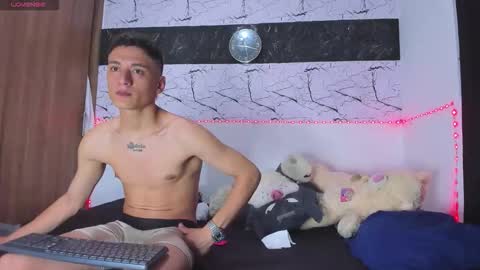 ixchell_dewei online show from 05-09-26, 11:43