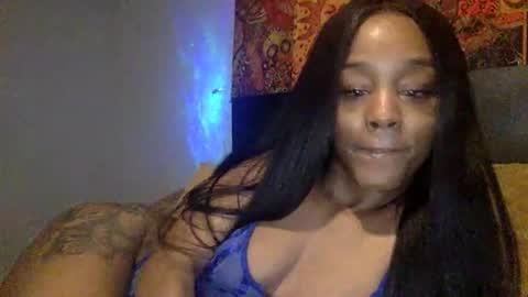 Snapshot of iysisfv chatting on 05-20-26, 01:12 iysisfv online show from 05-20-26, 01:12