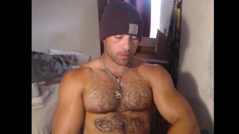 izak144 online show from 10-26-25, 08:04