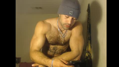 izak144 online show from 05-05-26, 04:42