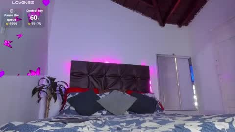 izamar online show from 05-19-26, 01:50