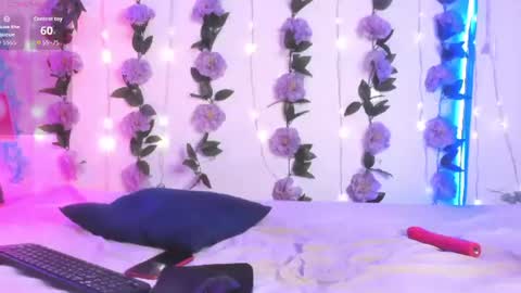 Snapshot of izan_02 chatting on 07-03-26, 11:11 izan online show from 07-03-26, 11:11