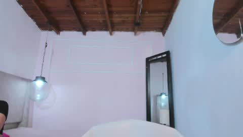 Snapshot of izelevans chatting on 04-04-26, 10:35 izelevans online show from 04-04-26, 10:35