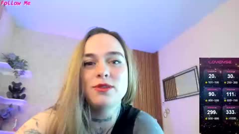 Lia online show from 04-16-26, 03:24