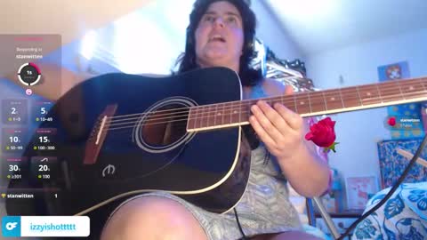 Snapshot of izzyishottttt chatting on 02-16-26, 10:28 izzyishottttt online show from 02-16-26, 10:28