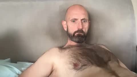 izzysboytoy1 online show from 05-14-26, 12:23