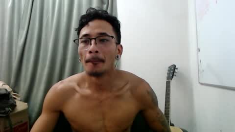 Snapshot of j0nnyk1ng chatting on 03-18-26, 02:04 Mugen online show from 03-18-26, 02:04