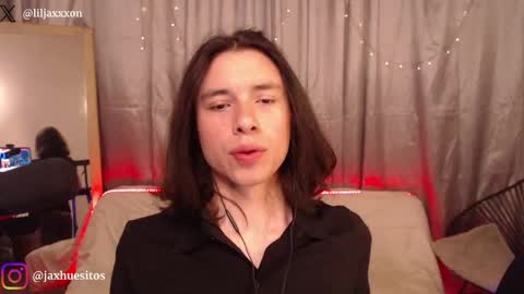 Snapshot of j_a_x_x_x_o_n chatting on 05-19-26, 12:33 Hey im Jaxxxon check my info online show from 05-19-26, 12:33
