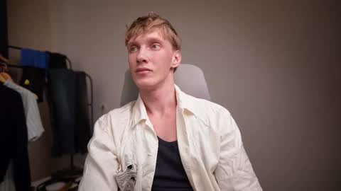 Danny online show from 02-11-26, 05:23