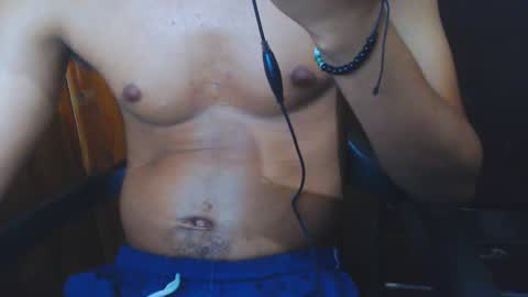 Snapshot of j_castello chatting on 12-04-24, 06:06 J online show from 12-04-24, 06:06