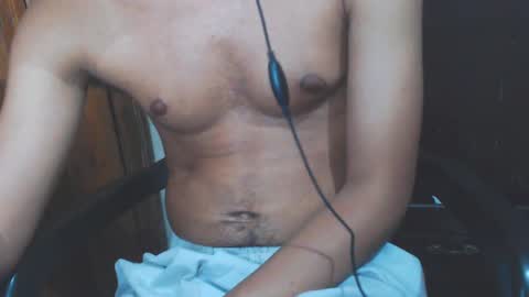 Snapshot of j_castello chatting on 01-07-25, 12:13 J online show from 01-07-25, 12:13