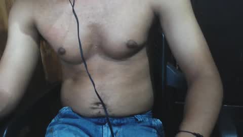 Snapshot of j_castello chatting on 09-18-25, 01:51 J online show from 09-18-25, 01:51