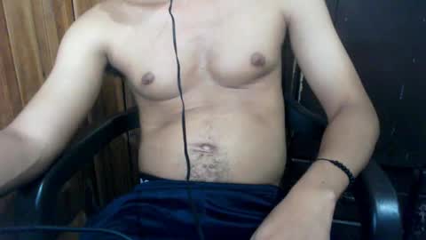 Snapshot of j_castello chatting on 09-23-25, 01:19 J online show from 09-23-25, 01:19